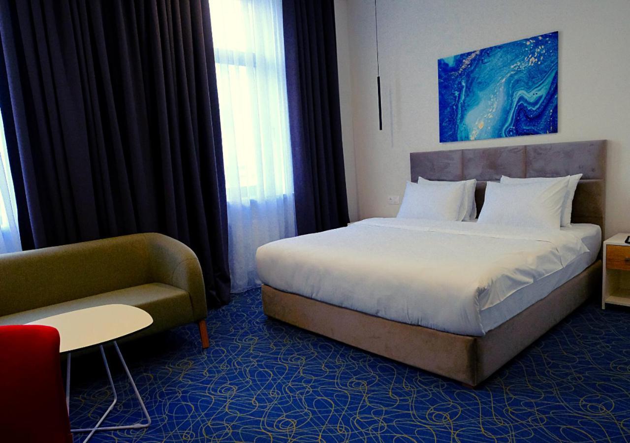 Add Hotel アルマトイ エクステリア 写真